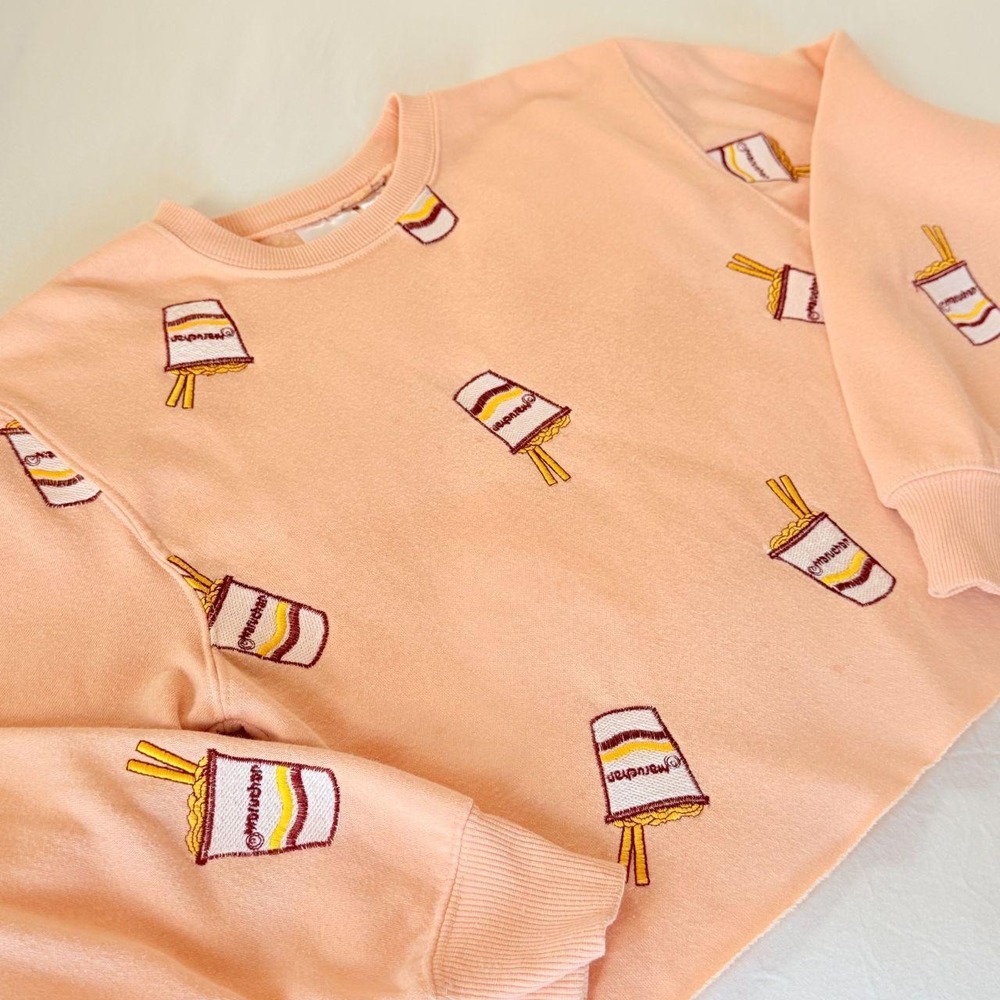 Maruchan Embroidered Ramen Cup Sweatshirt Pink Peach Crewneck Pullover Medium